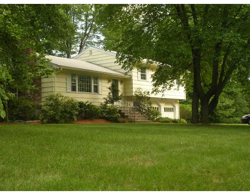 Photo of 16 Marked Tree Road