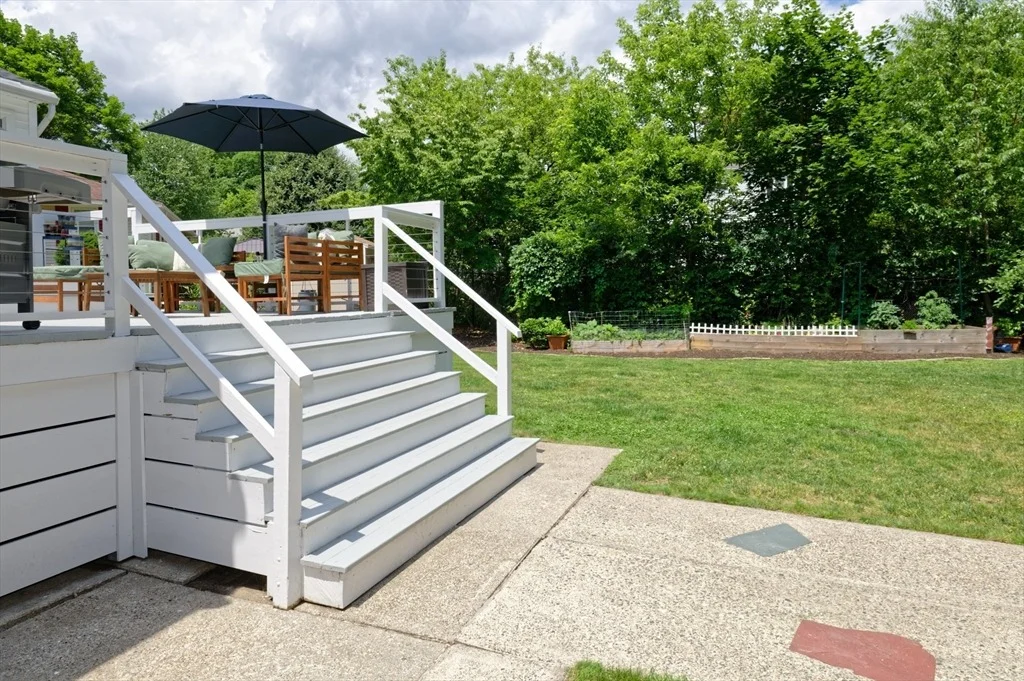 Photo of 117 Longmeadow Ave