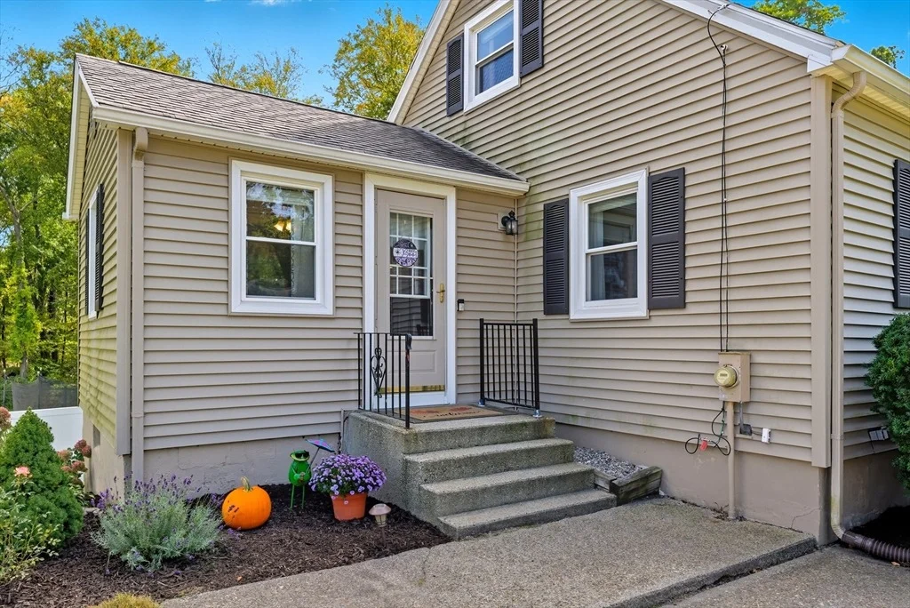 Photo of 89 Vincent Drive