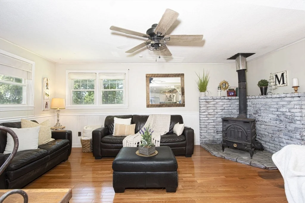 Photo of 53 Boutelle Rd