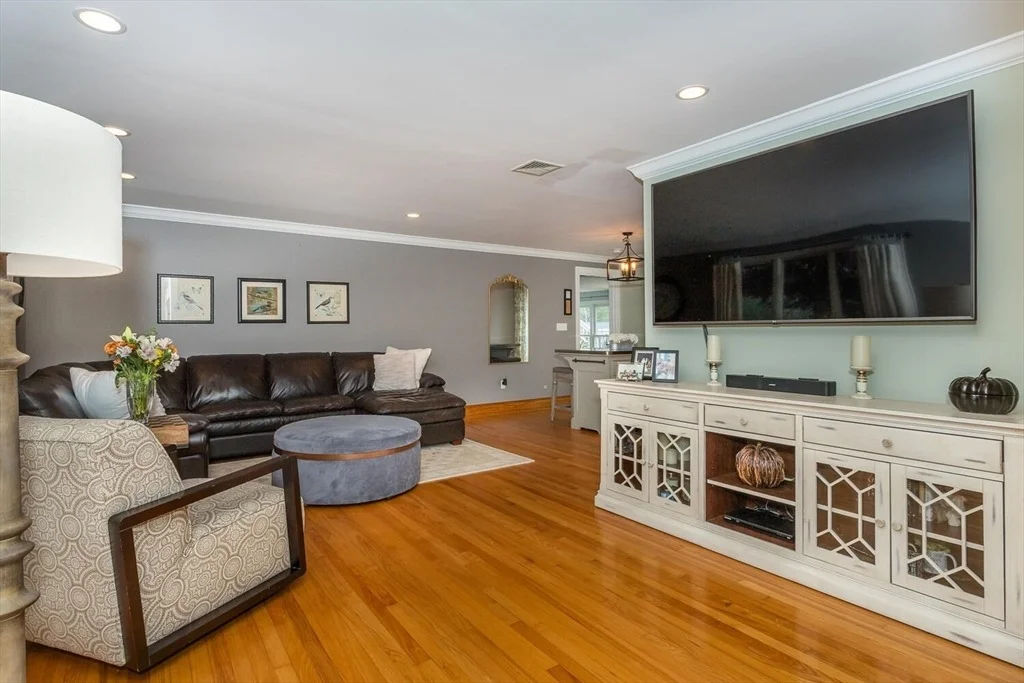Photo of 151 Stearns Ave