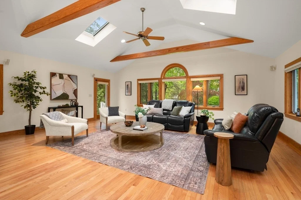Photo of 34 Swan Road