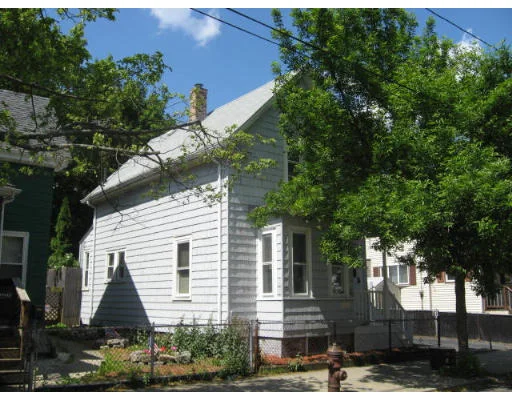 Photo of 16 Cook Street