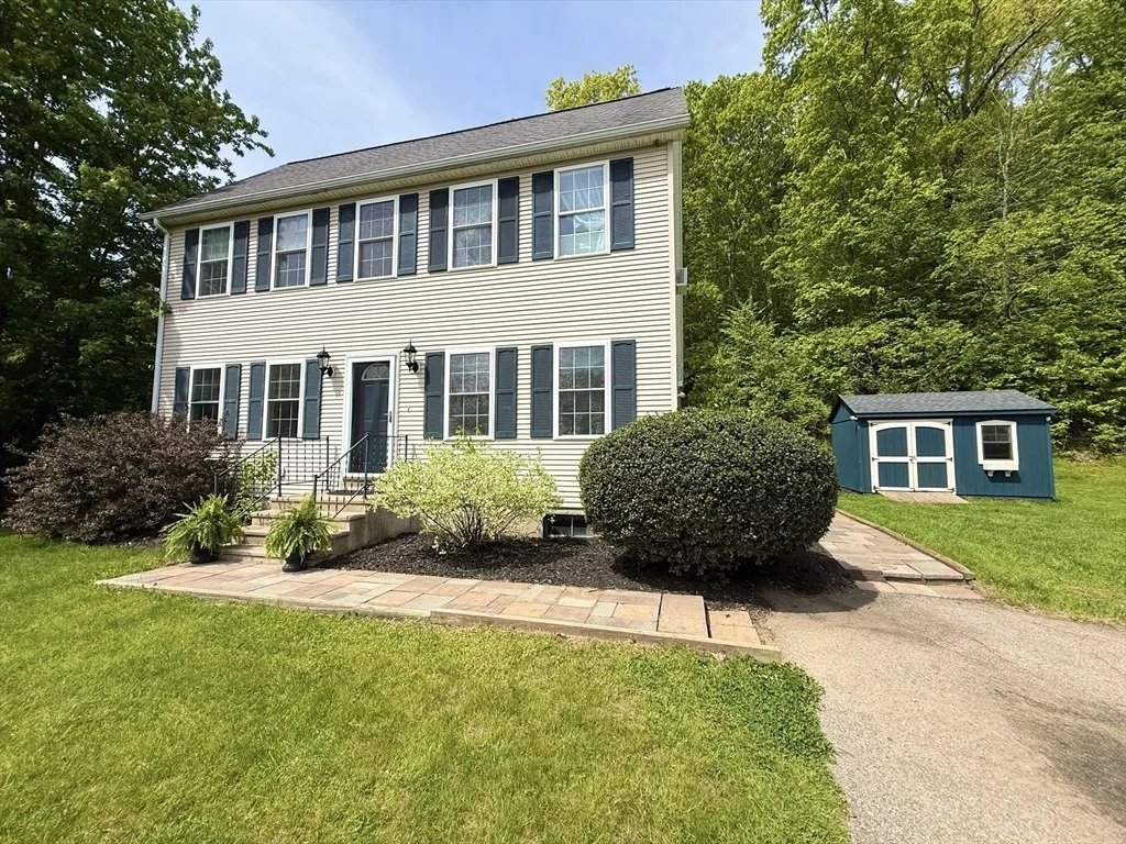 Photo of 222 Bridge St