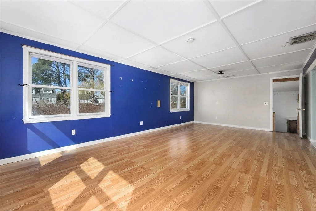 Photo of 107 Knott Ave