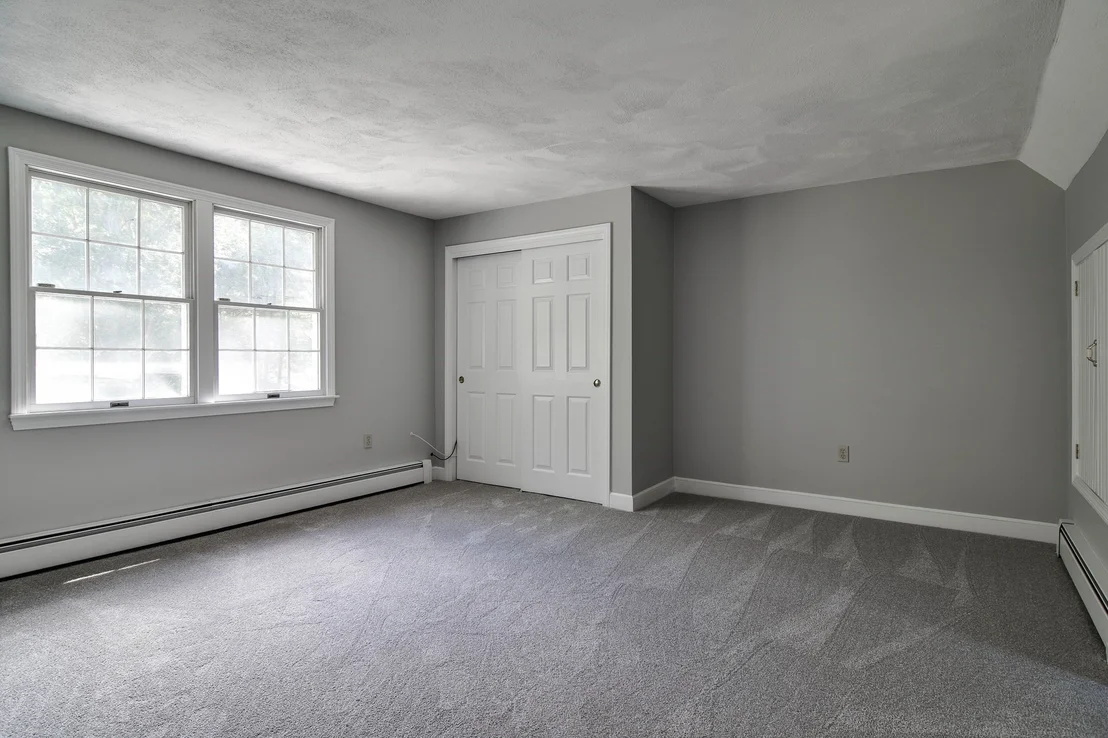 Photo of 46 Donnelly Dr