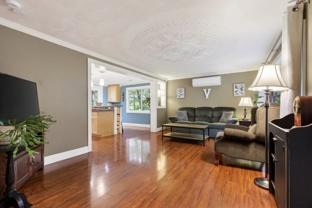 Photo of 48 Westview Rd