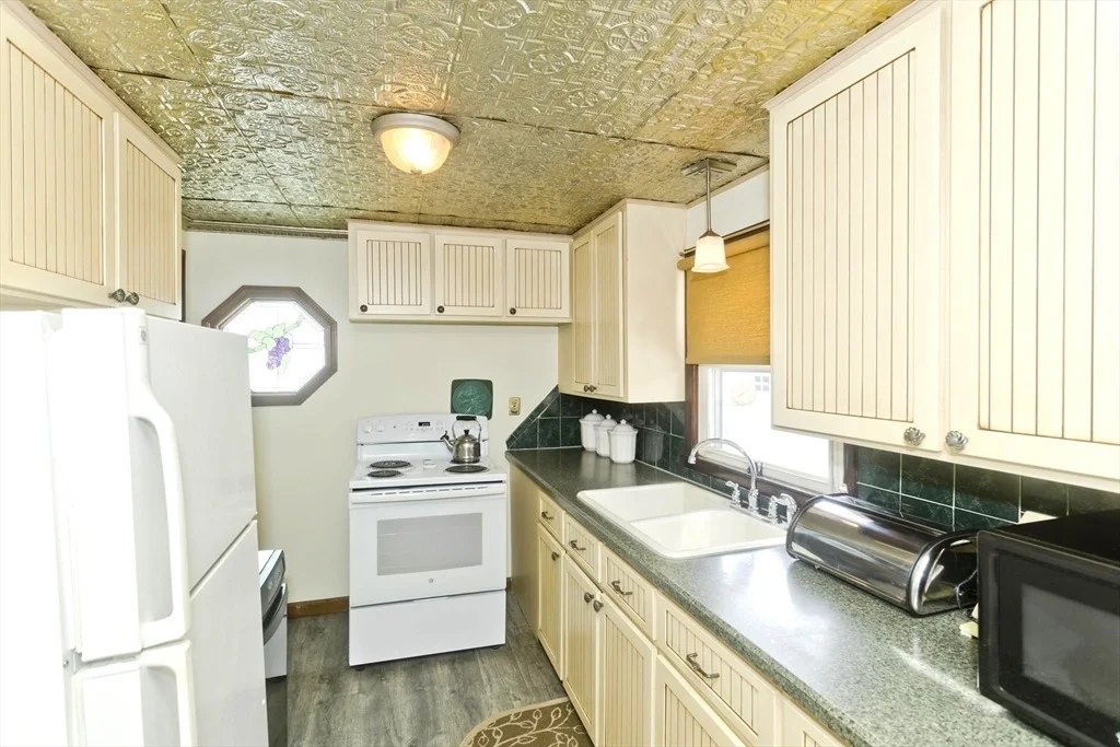Photo of 10 Calvin St