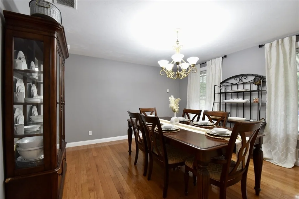 Photo of 5 White Birch Dr
