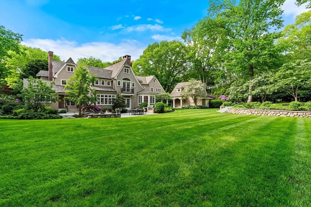 Photo of 14 Greylock Road