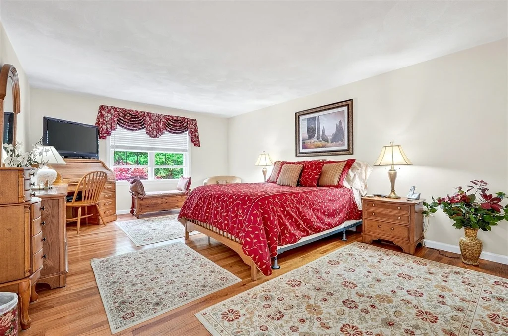 Photo of 15 Devincent Dr