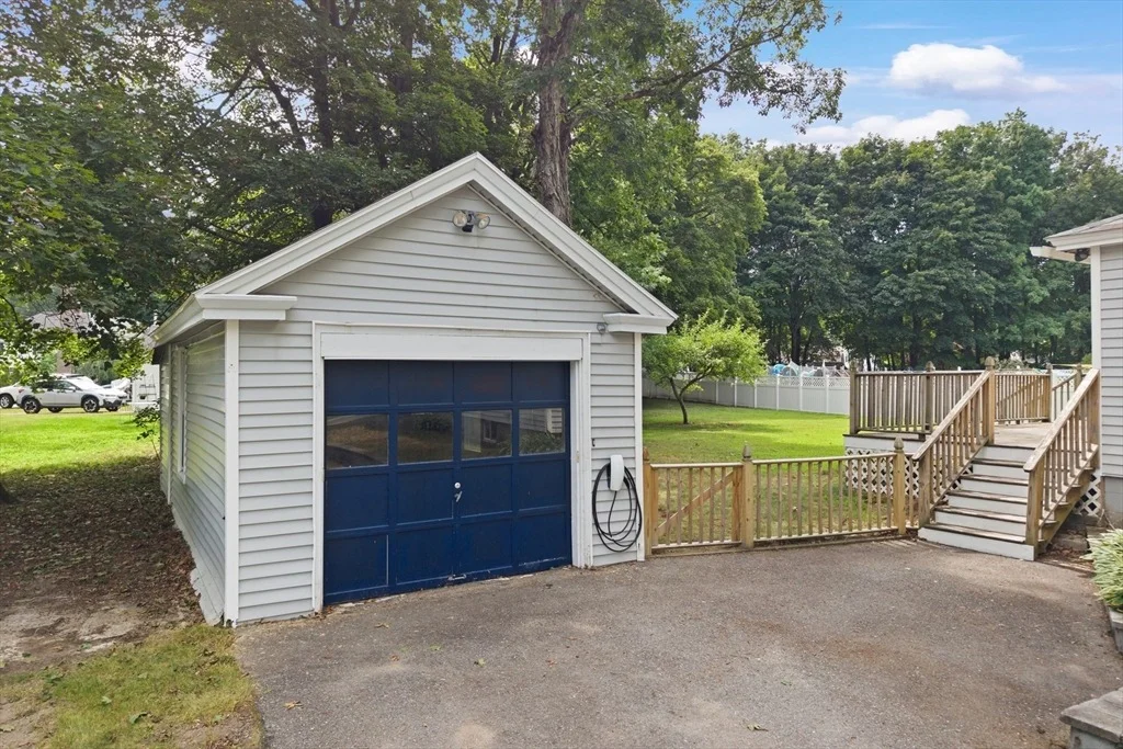 Photo of 10 Pine St
