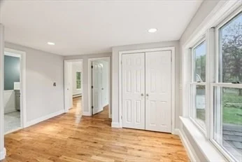 Photo of 118 River Rd