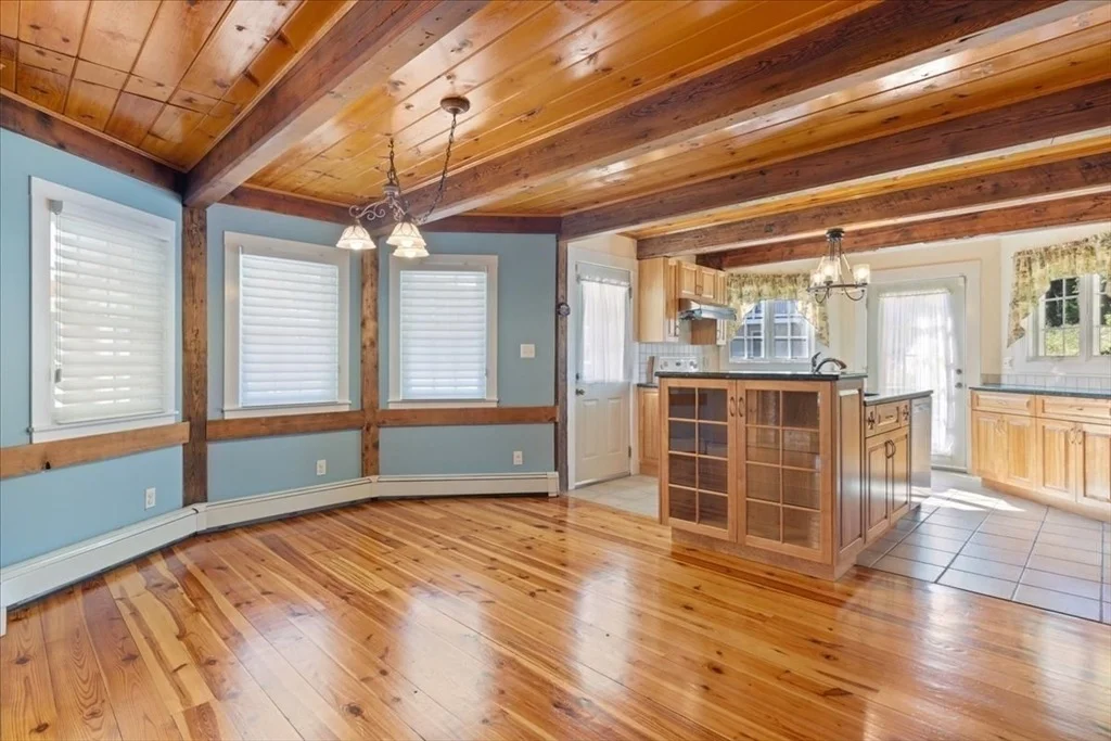 Photo of 16 Indian Ln