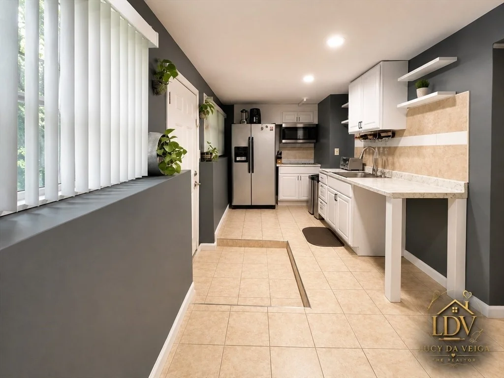 Photo of 252 Elizabeth Dr