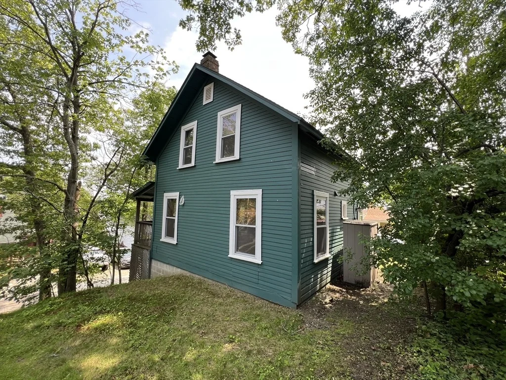Photo of 326 Bridle Path