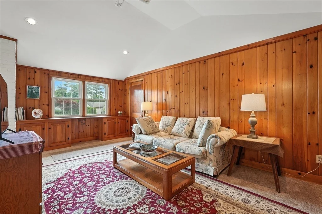 Photo of 30 Western Cir
