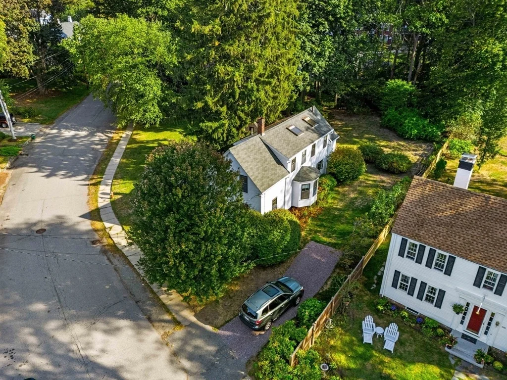 Photo of 486 Main St
