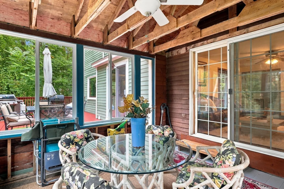 Photo of 10 Garrison Heights Drive