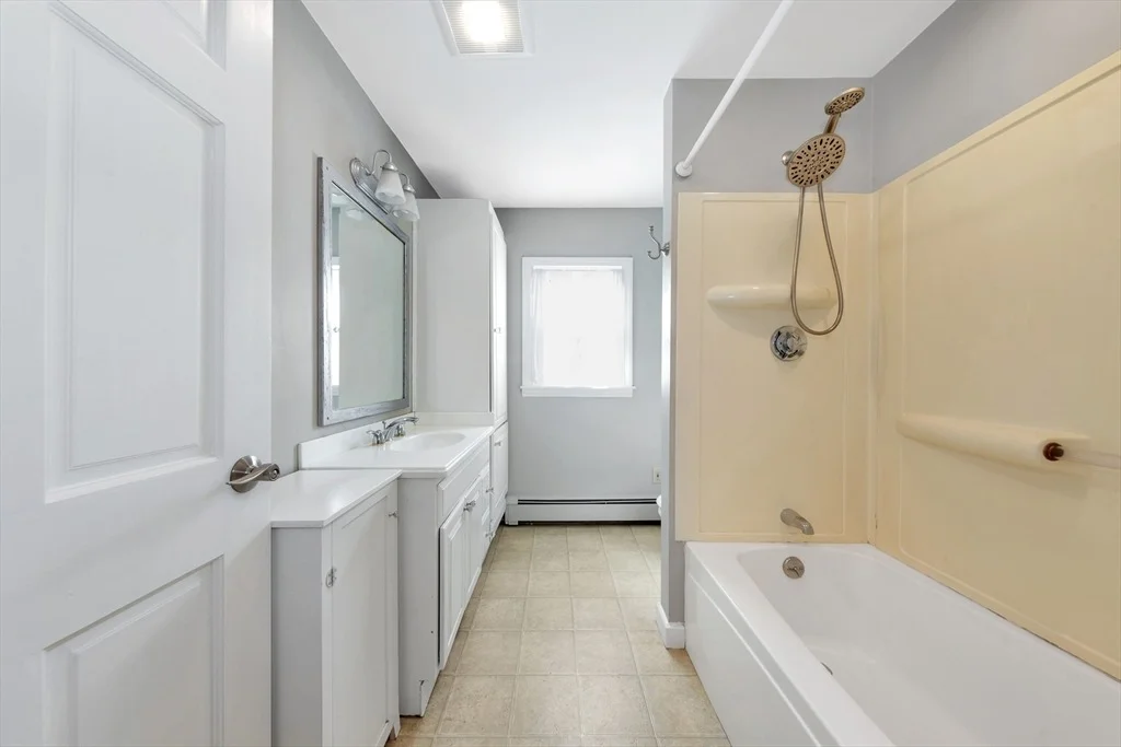 Photo of 7 Harold Ave