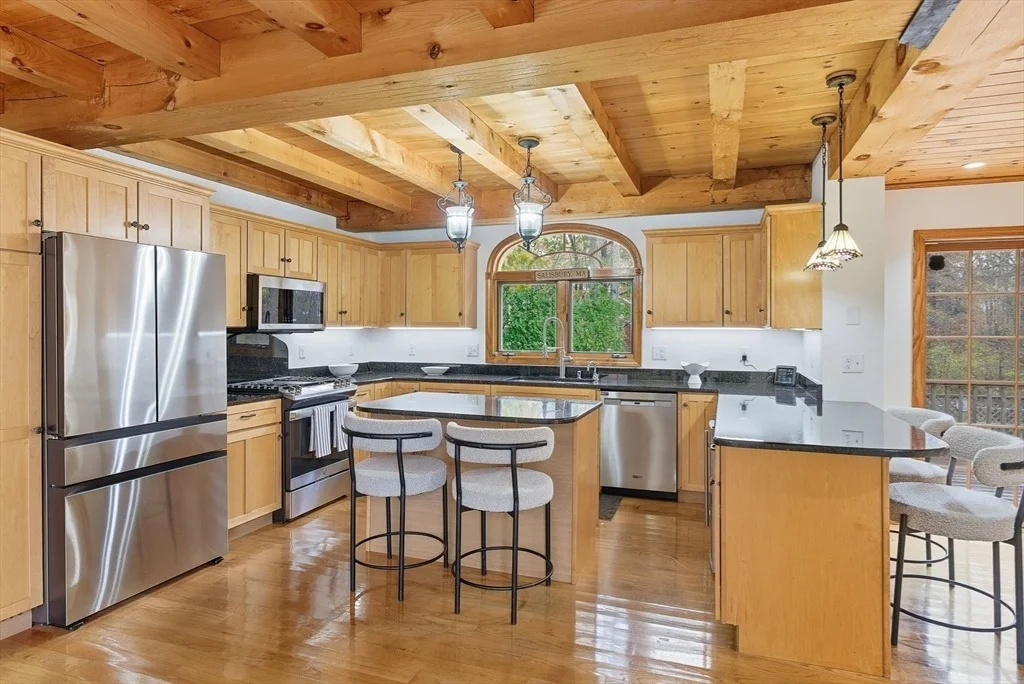 Photo of 7 Palis Dr
