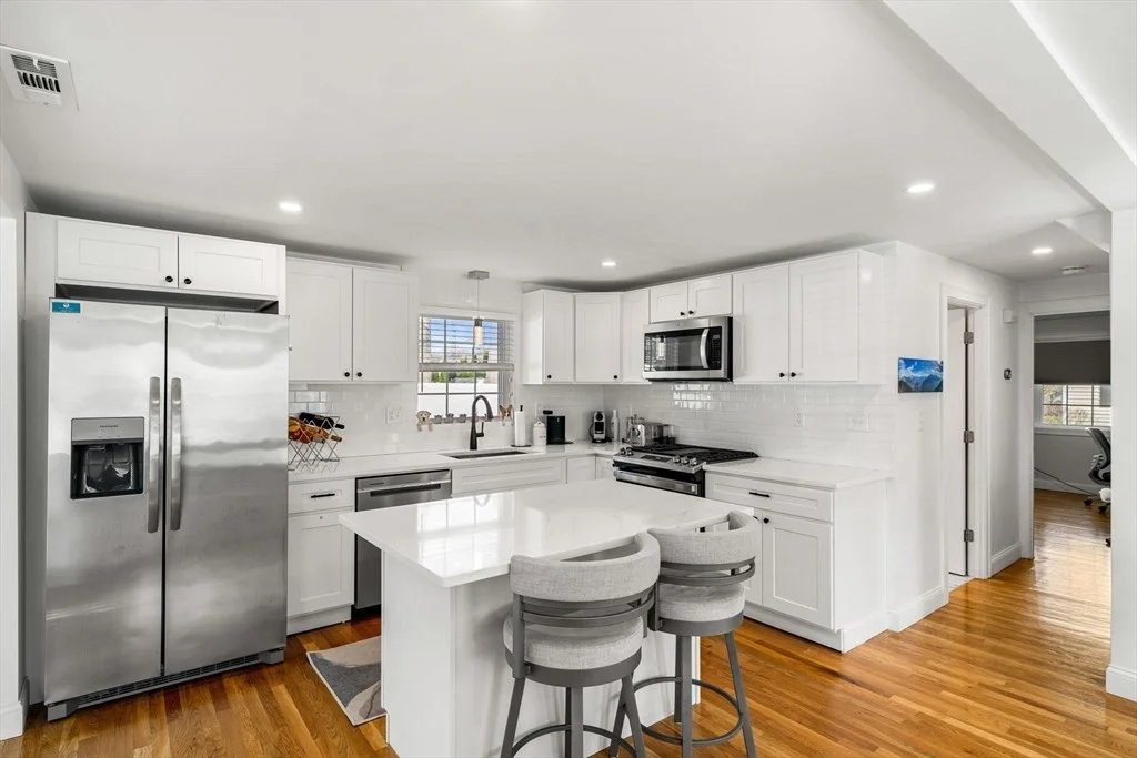 Photo of 49 Grove Cir