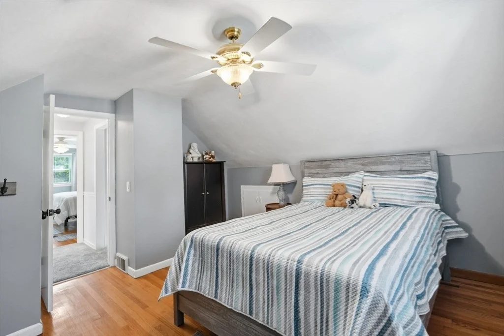 Photo of 22 Coronet Cir