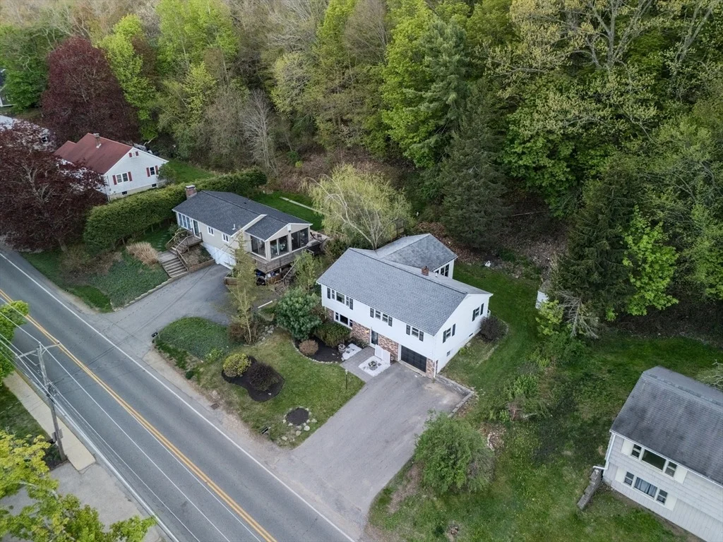 Photo of 88 Whitehall Rd