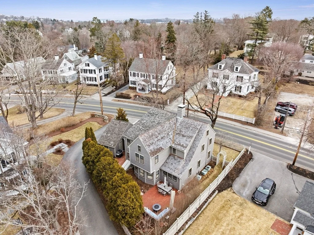 Photo of 24 Lincoln St