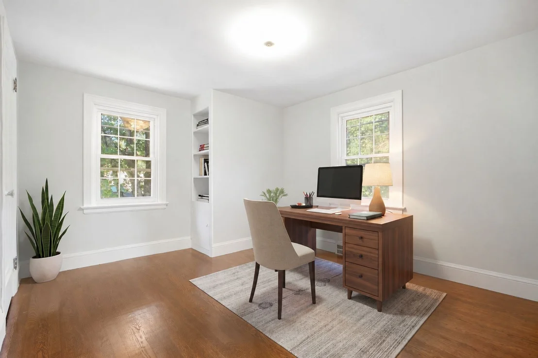 Photo of 128 Meadowbrook Rd