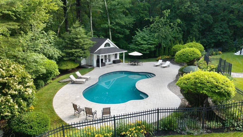 Photo of 2 Eden Cir