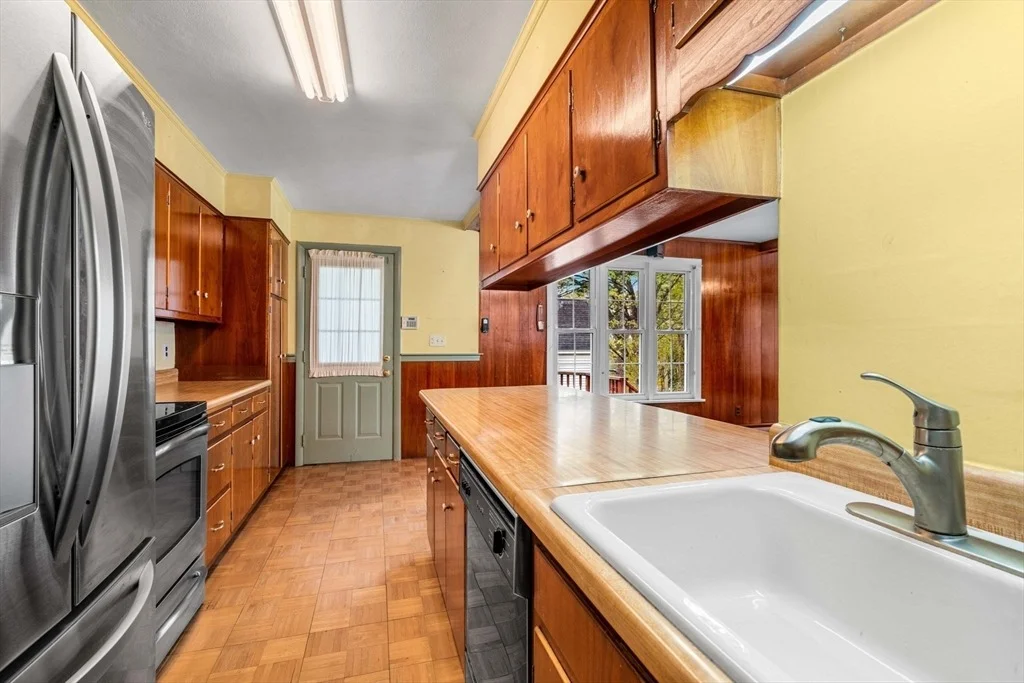 Photo of 38 Marsh Ave