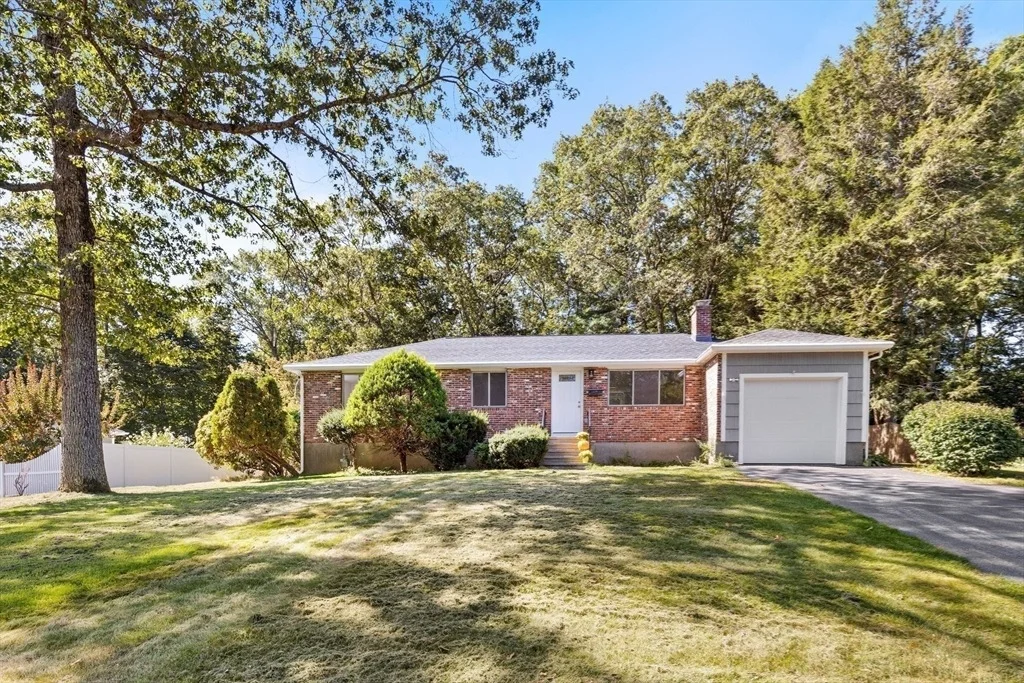 Photo of 32 Lyman Rd