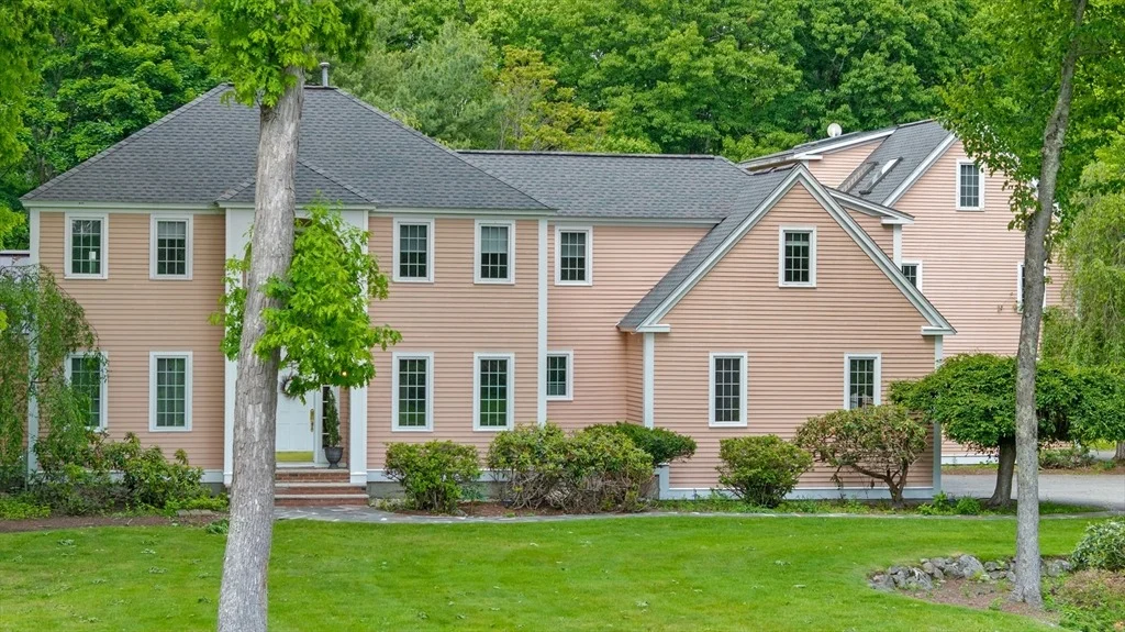 Photo of 15 Darrell Dr.