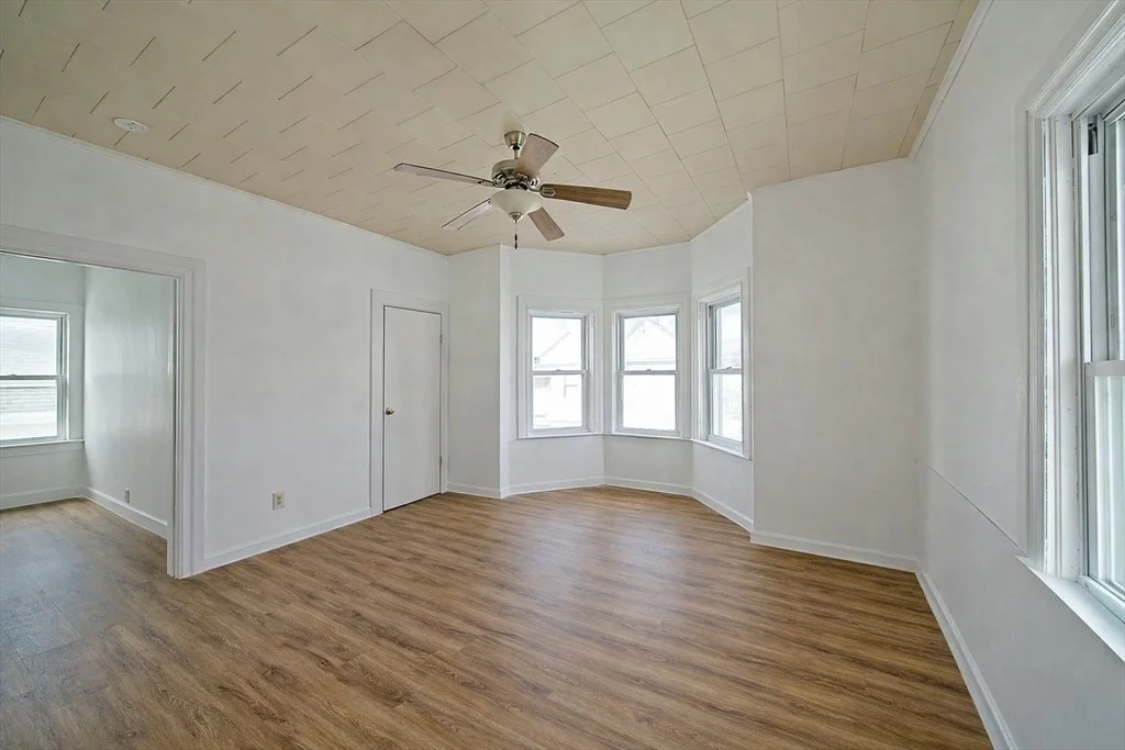 Photo of 401 Buffinton St