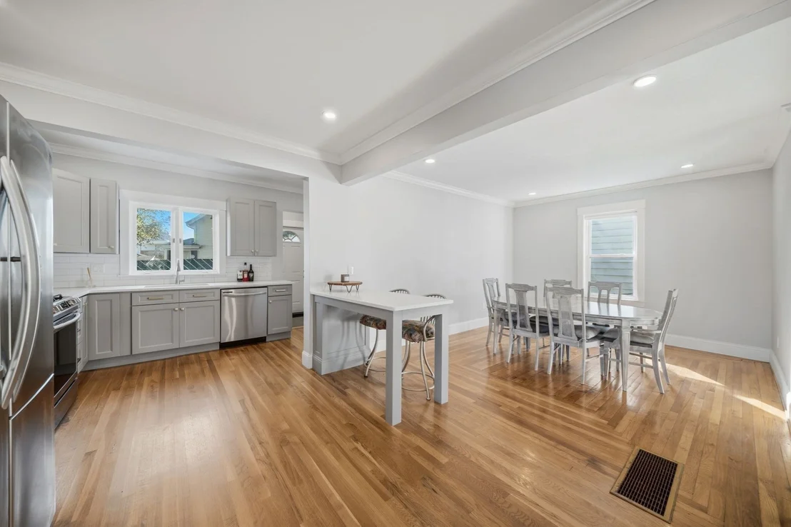 Photo of 22 Houston Pl