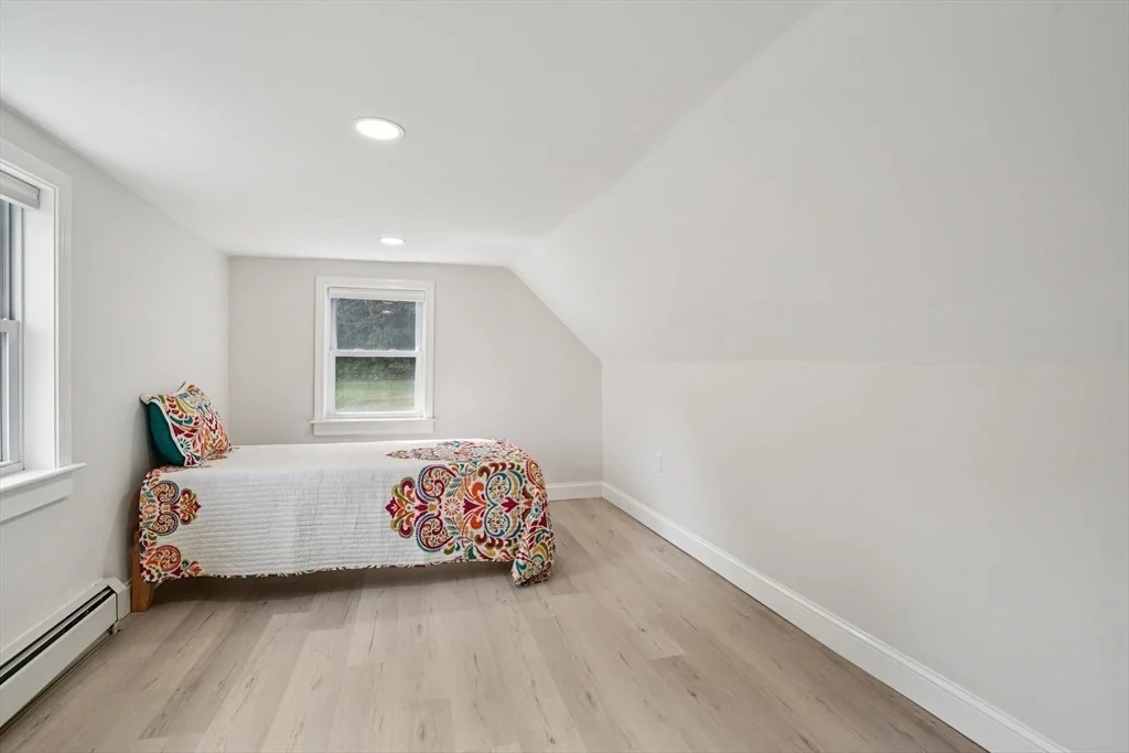 Photo of 44 Richardson Corner Rd
