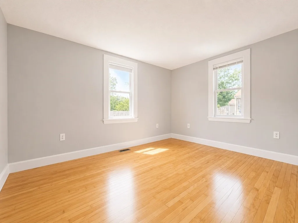 Photo of 2 Millwood Cir