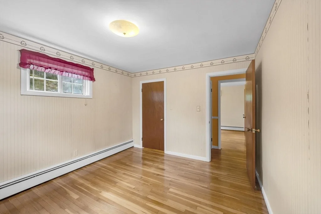 Photo of 116 Longmeadow Ave