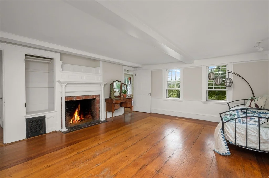 Photo of 33 Reservoir Drive