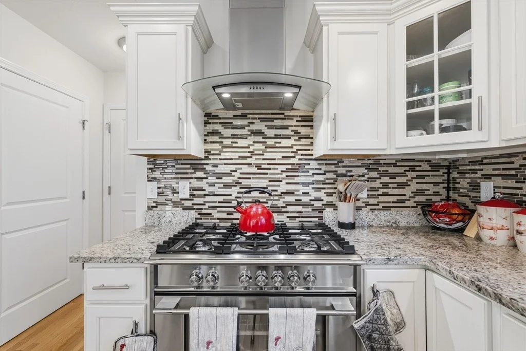 Photo of 162 Bayberry Rd