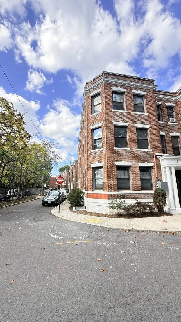 Photo of Unit 8 at 116 Sutherland Road