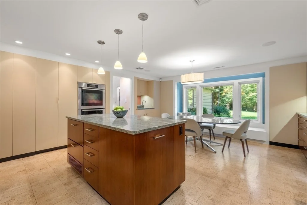 Photo of 24 Trailside
