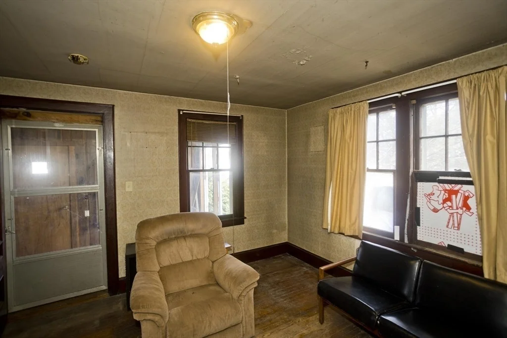 Photo of 1019 Burnett Rd