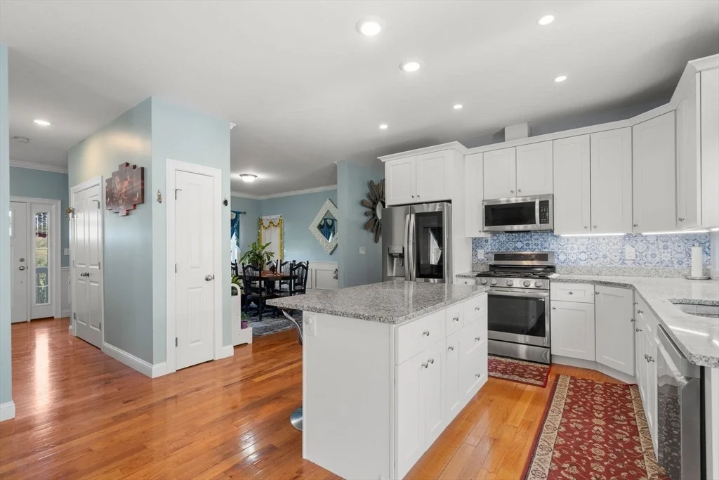 Photo of 32 Hycrest Rd