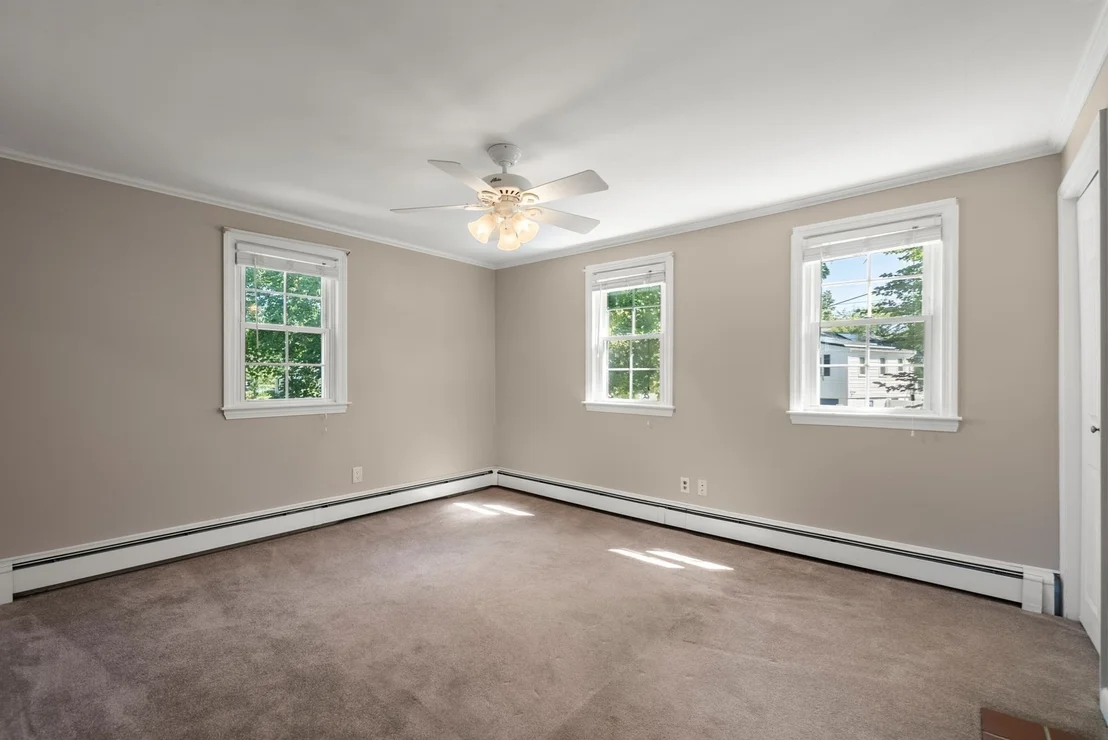 Photo of 4 Carson Rd