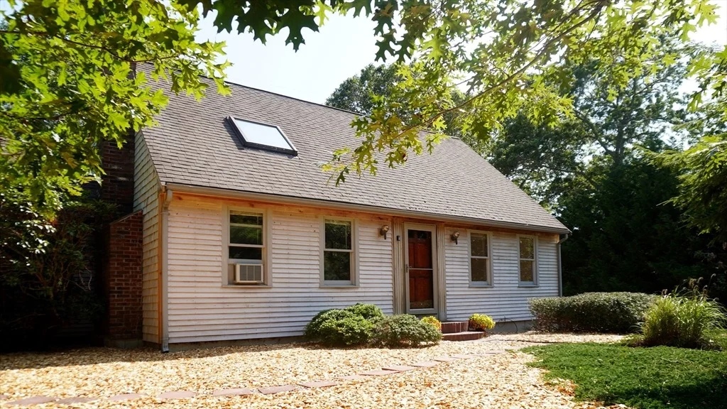 Photo of 64 Cranes Ln