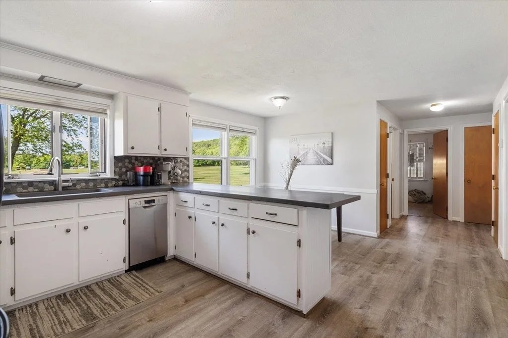 Photo of 42 W Mountain Rd