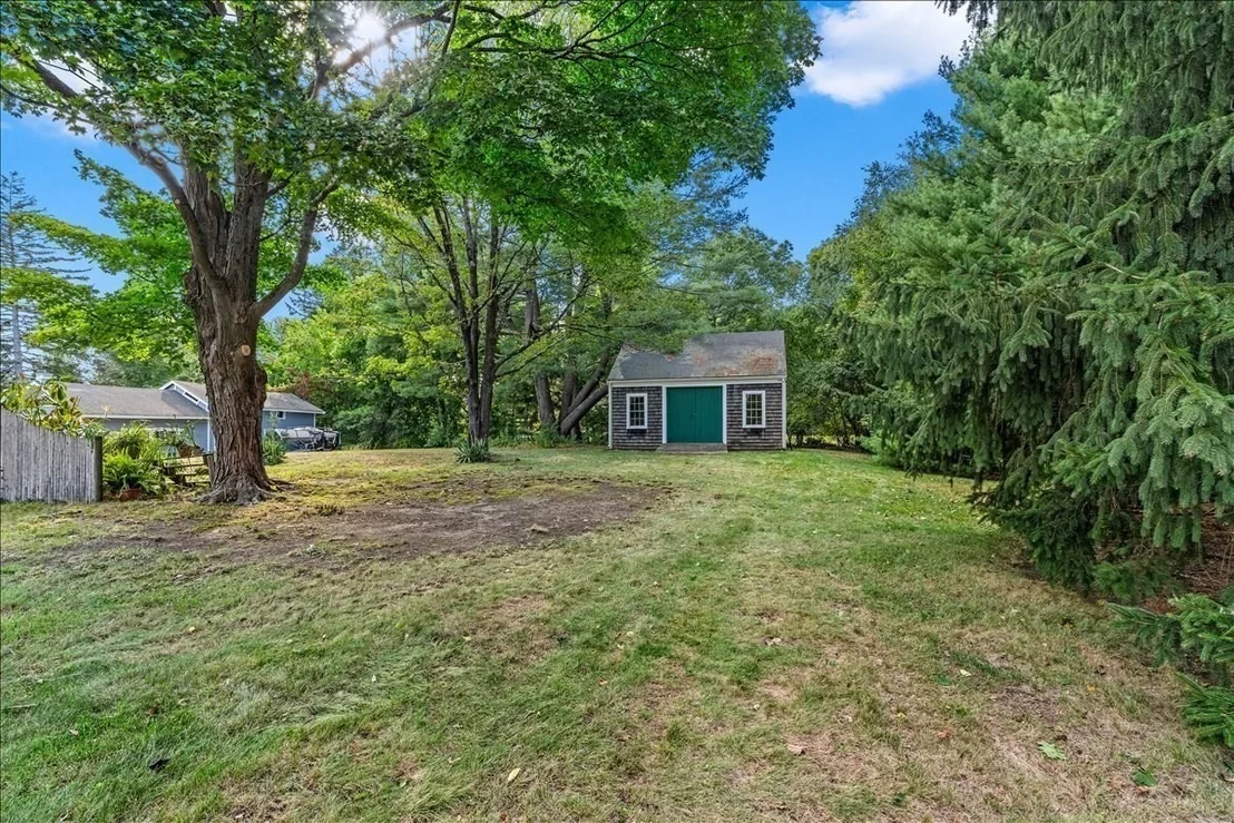 Photo of 761 Main St