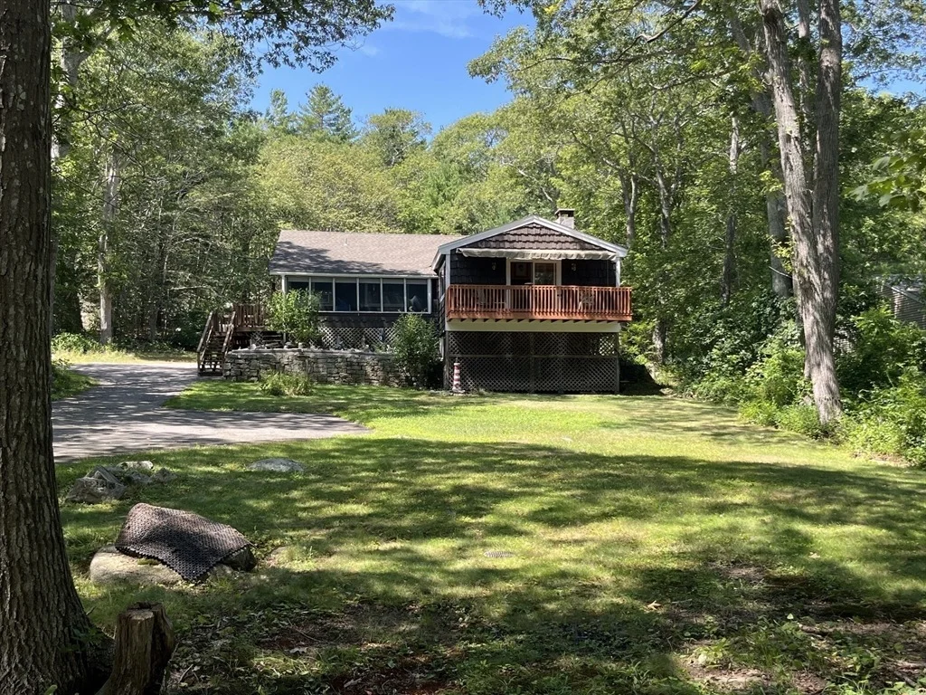 Photo of 160 Thatcher Rd